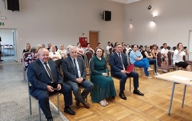 W&oacute;jt, Sekretarz, Skarbnik Gminy Przeworno oraz Dyrektor ZSP w Przewornie. 