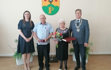 Państwo Stanisława i Zdzisław Strzeleccy