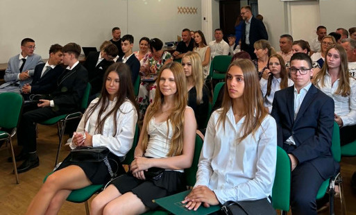 Absolwenci szkoły_Gala Abslowentów